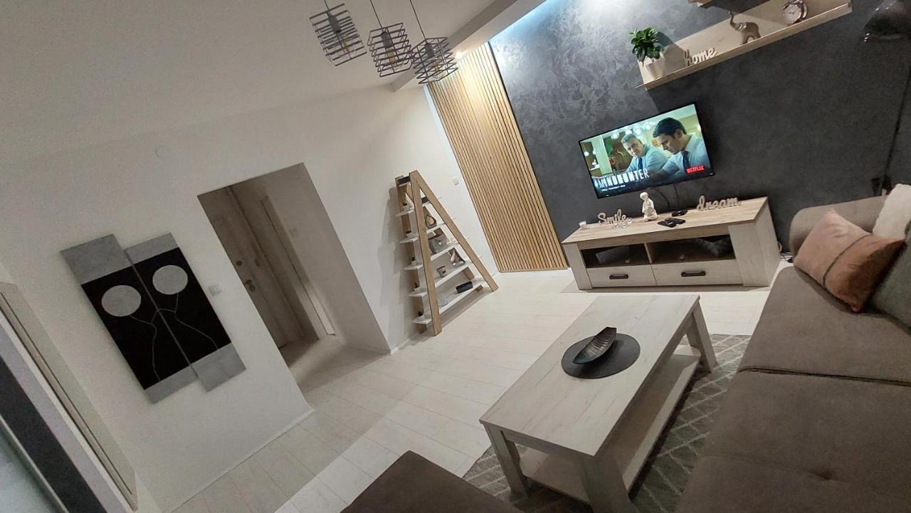 Apartman 23 Belgrado Esterno foto