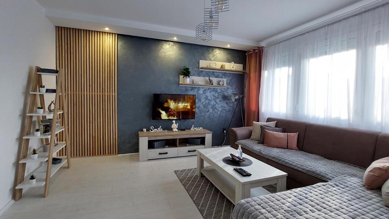 Apartman 23 Belgrado Esterno foto